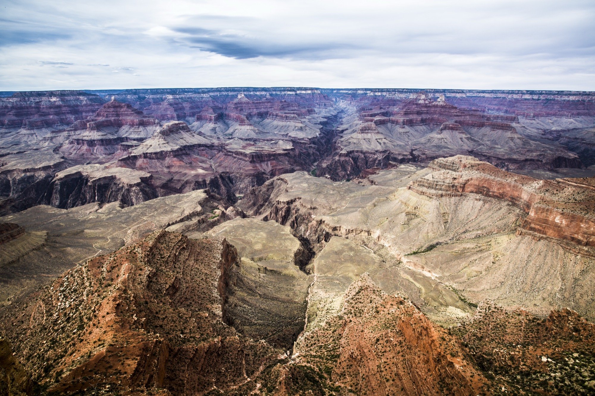 A sweeping view across the Grand Canyon